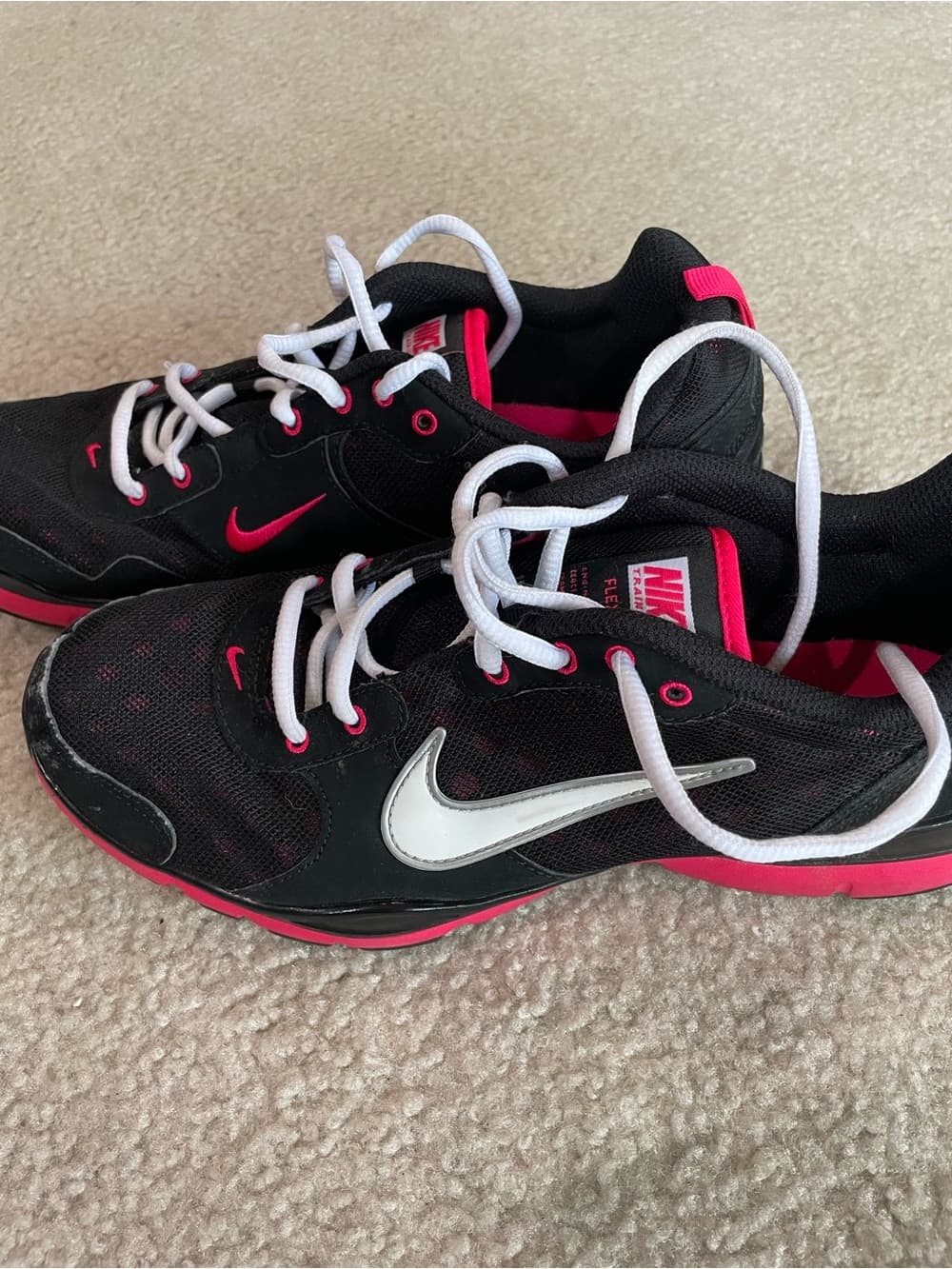 Nike Black & Hot Pink Flex TR Training Shoes Women’s Size 9.5 - Thumbnail 4