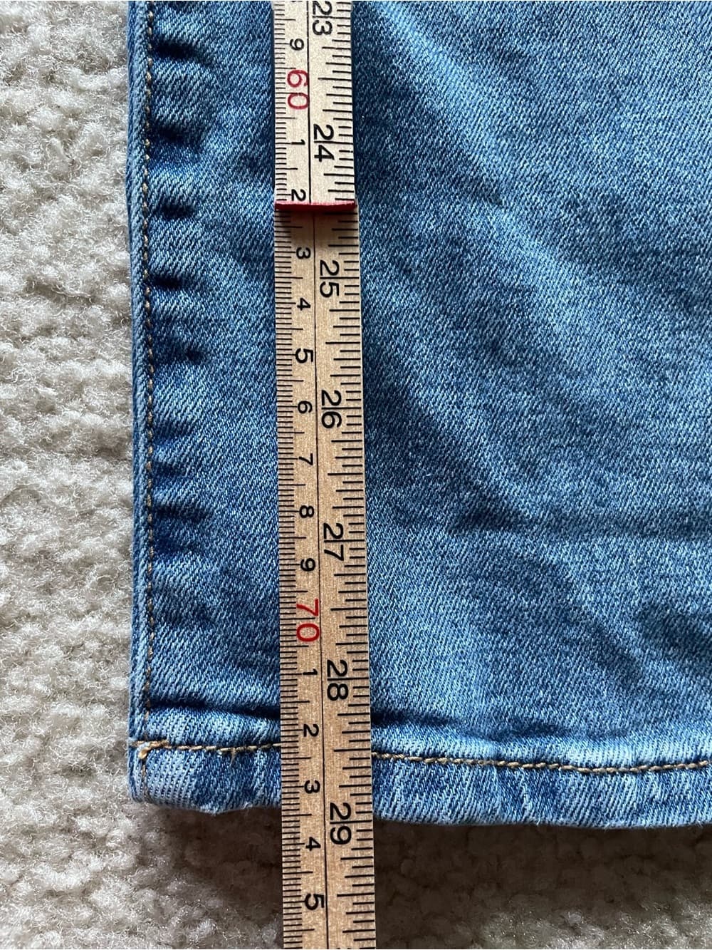 Anthropologie Pilcro Slim Boyfriend Jeans in Medium Blue Women’s Size 31 - Thumbnail 2