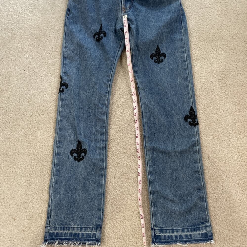 MNML 100% Cotton Blue Jeans w Fleur-de-lis Embroidery Womens Size 29 Rough Hem - Thumbnail 5