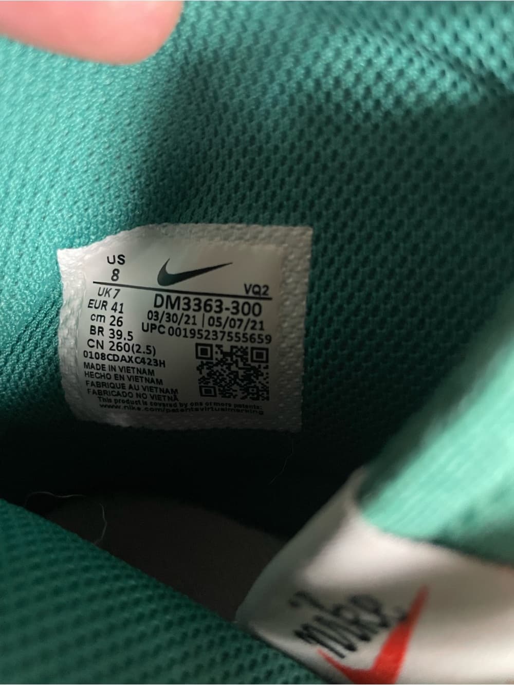 Nike Teal High-Top Sneakers with White Laces Men’s Size 8 50th Anniversary - Thumbnail 8
