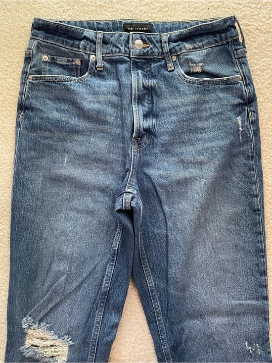 Free Assembly Super High-Rise Straight Distressed Women's Blue Jeans Size 10 - Thumbnail 13