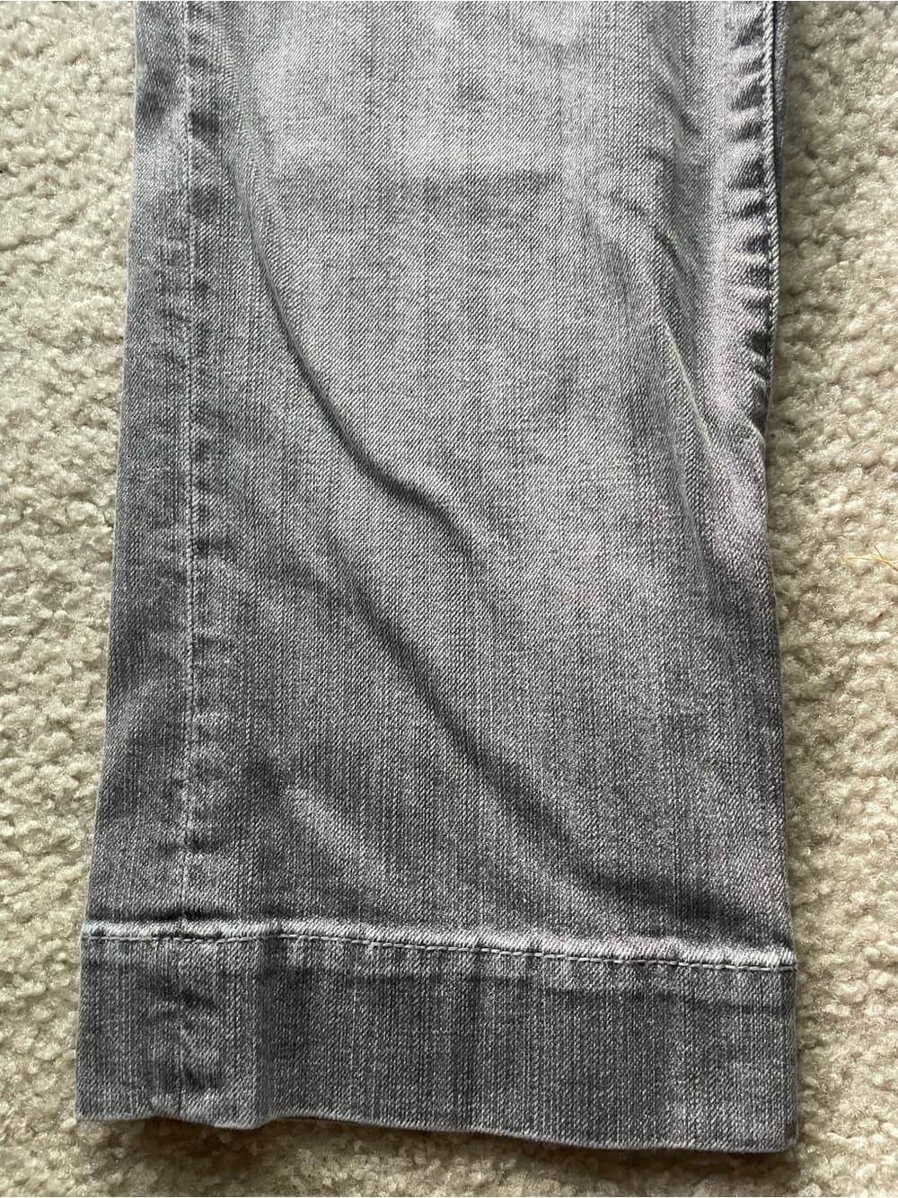 Kut from the Kloth Gray Cropped Ankle Jeans Size 10 Preowned - Thumbnail 3
