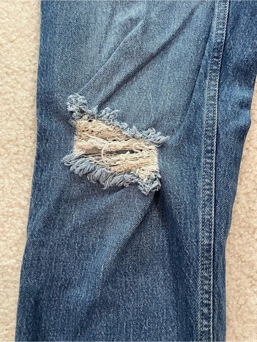 Free Assembly Super High-Rise Straight Distressed Women's Blue Jeans Size 10 - Thumbnail 6