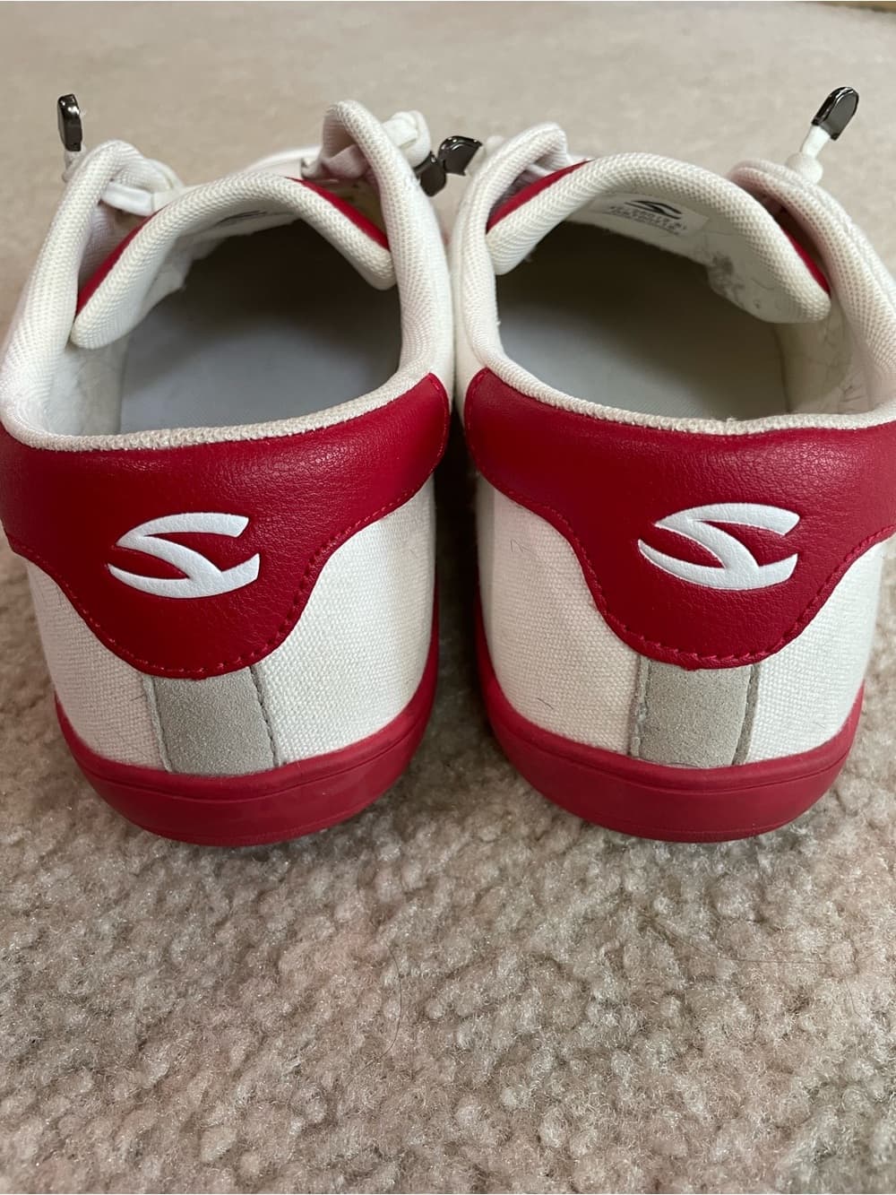 HOBIBEAR Women’s White and Red Casual Lace-Up Sneakers Size 42 - Thumbnail 2