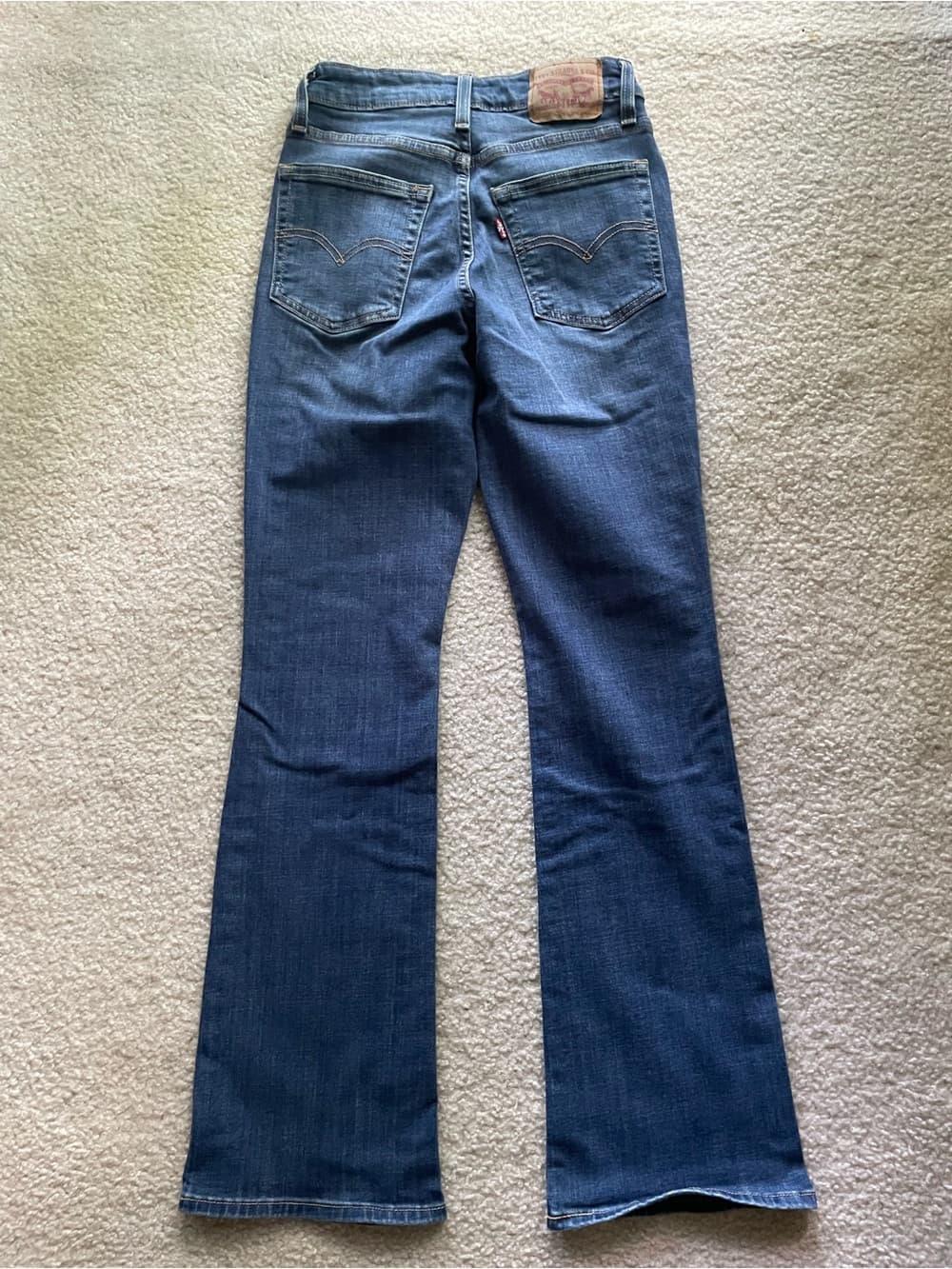 Levi's 725 High Rise Bootcut Women's Jeans in Medium Blue Wash Size 26 - Thumbnail 8
