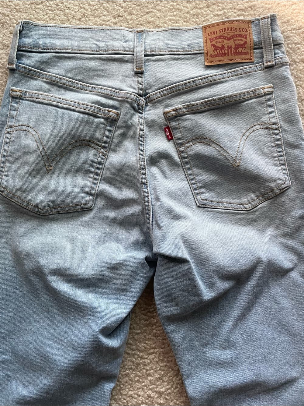 Levi's Wedgie Straight Distressed Pale Blue Women's Jeans Size 30x28 - Thumbnail 10