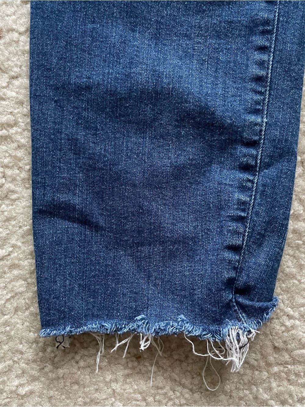 3x1 Women's Raw Hem Blue Slim Straight Jeans Size 30 Preowned - Thumbnail 5