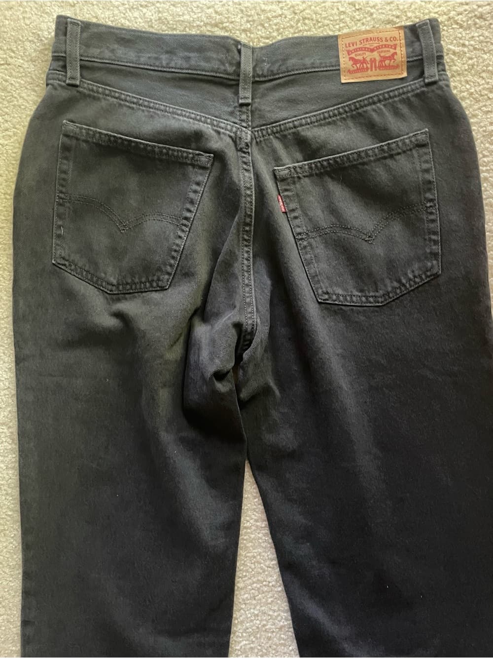 Levi's Women's Black ‘94 Baggy Straight Leg Jeans - Women’s Size 31 - Thumbnail 12