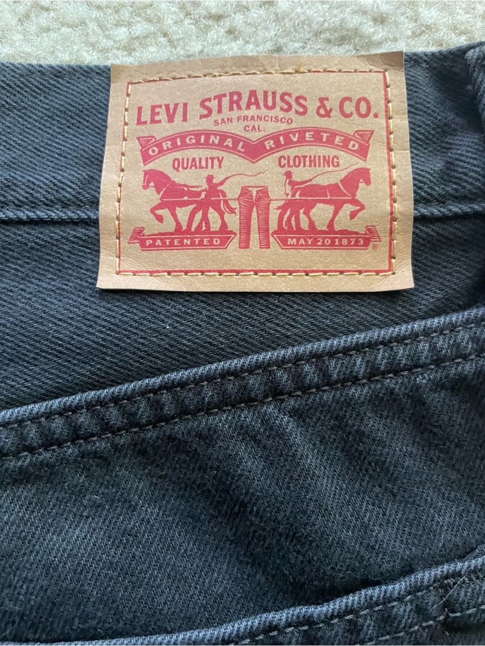 Levi's Women's Black ‘94 Baggy Straight Leg Jeans - Women’s Size 31 - Thumbnail 11