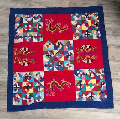 Vintage Chinese Embroidered Patchwork Quilt Blanket Dragon Panda Silk Throw - Thumbnail 5