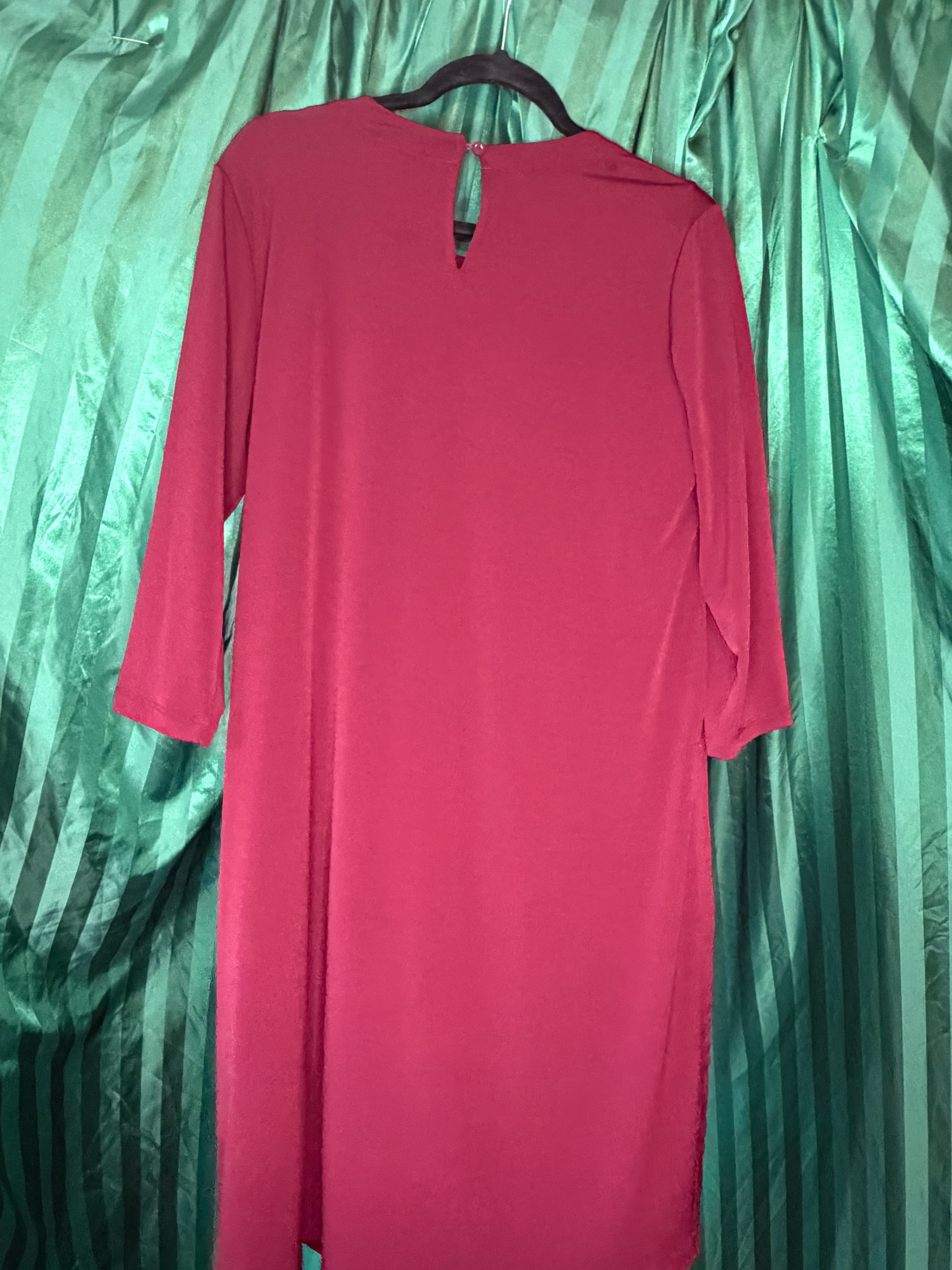 Susan Graver Every Day Liquid Knit Burgundy Top - Versatile & Easy-Care - Thumbnail 3