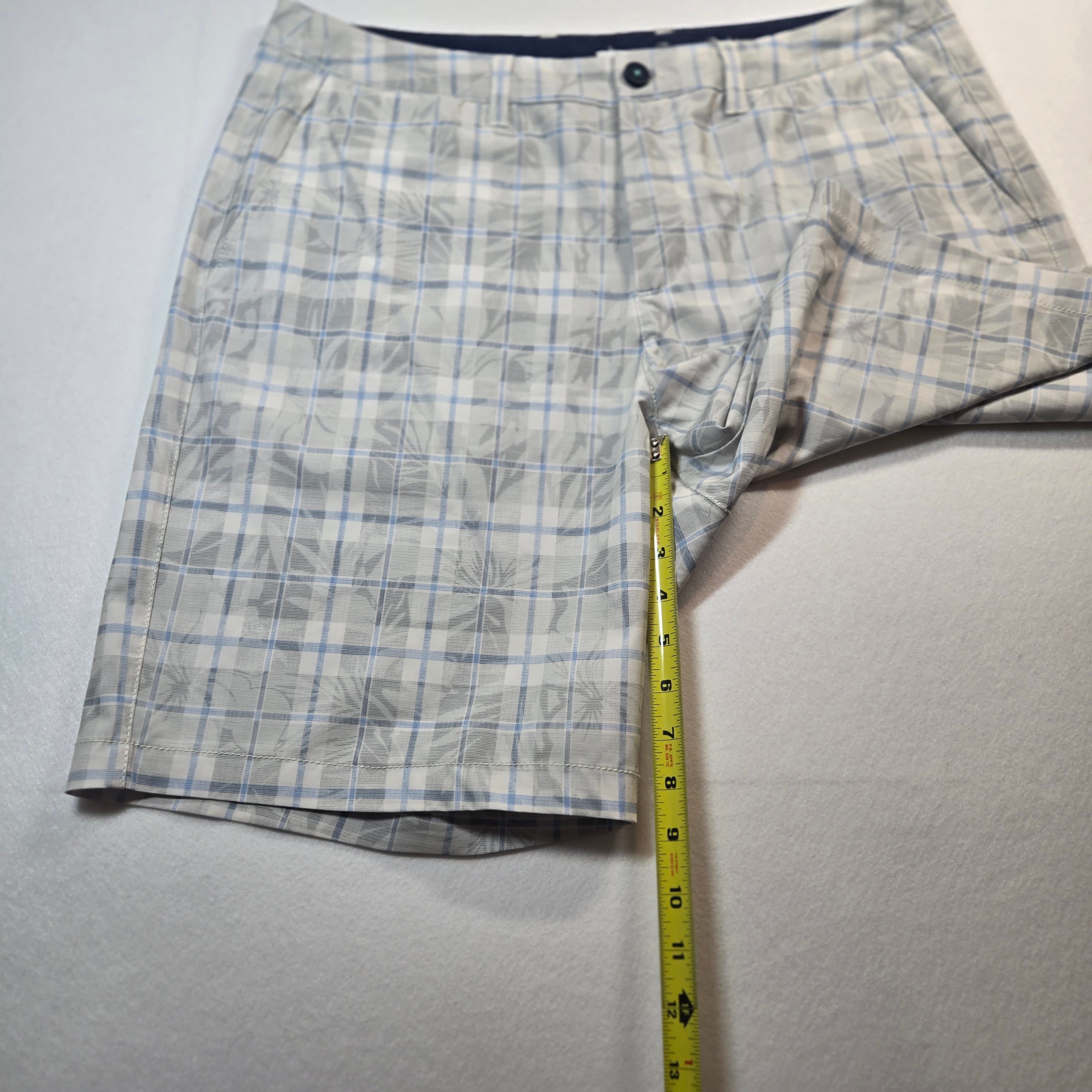 Tommy Bahama Plaid Shorts with Palm Print Size 35 - Thumbnail 2