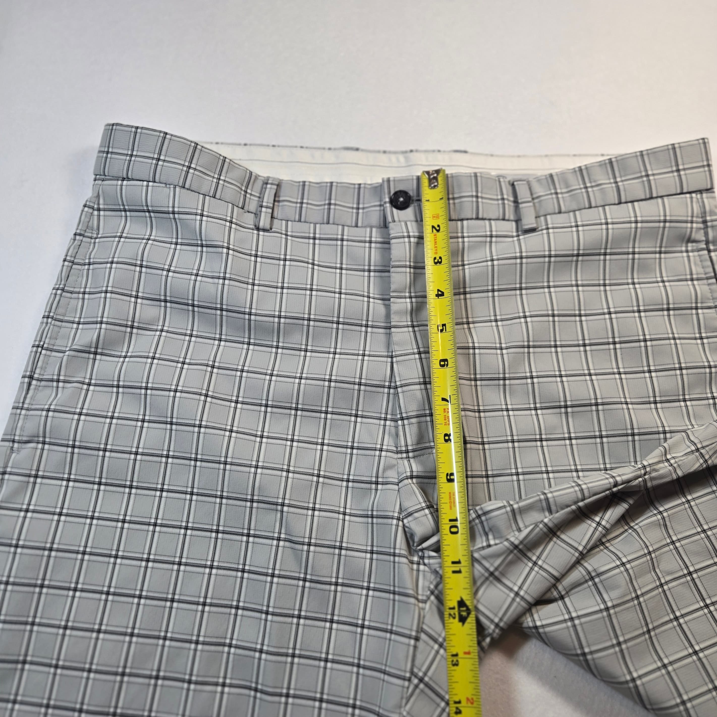 Greg Norman Plaid Golf Shorts Size 36 - Thumbnail 5