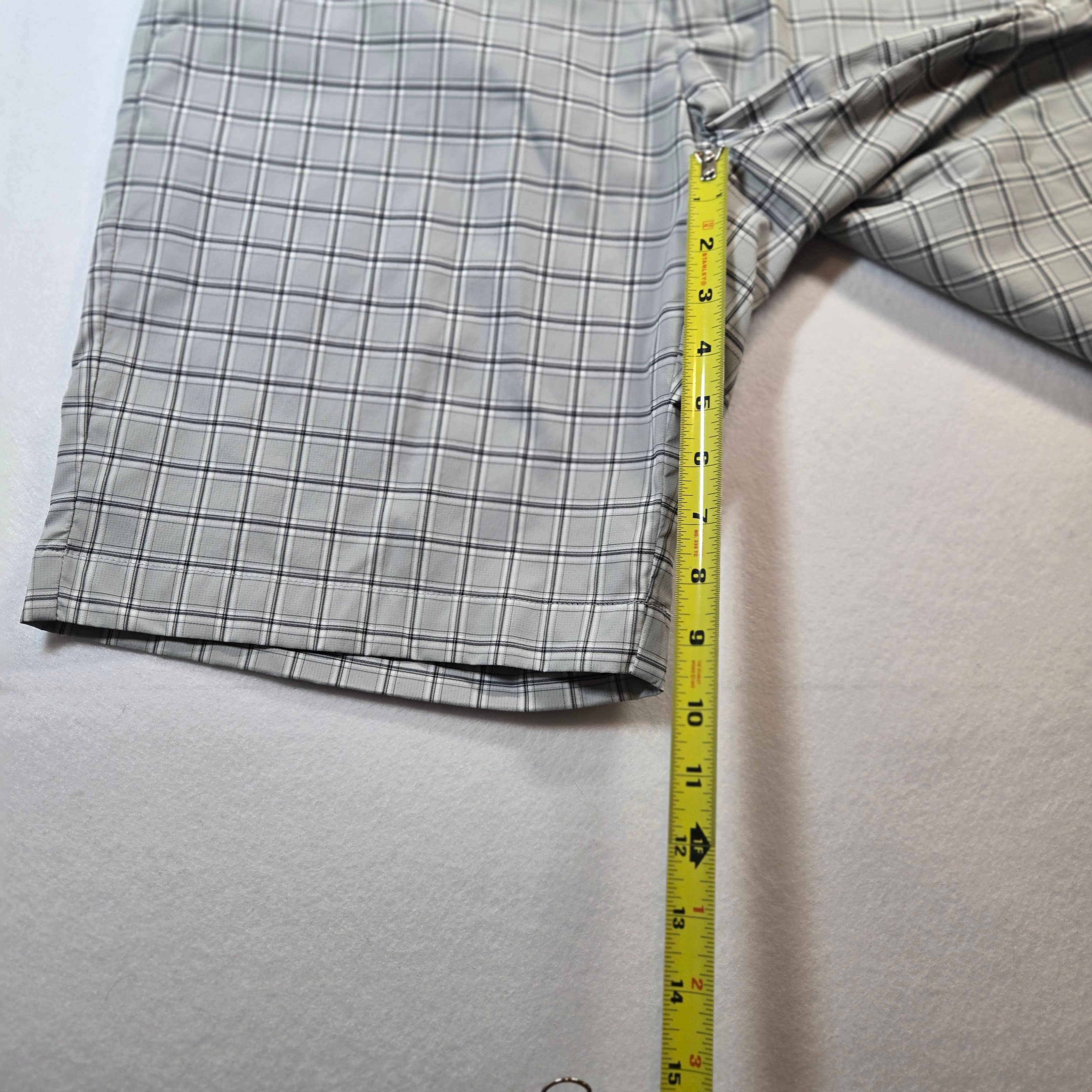 Greg Norman Plaid Golf Shorts Size 36 - Thumbnail 4