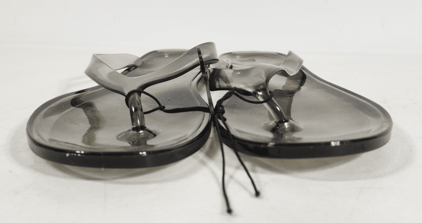 No Boundaries Women's Jelly Thong Sandals Size 6 Black - Thumbnail 3