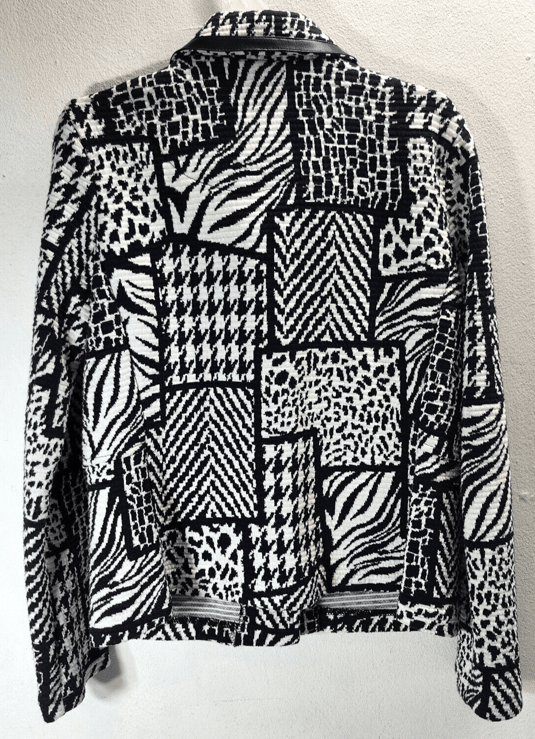 JM Collection Women's Jacket Size XS Black White Geometric Print - Thumbnail 4