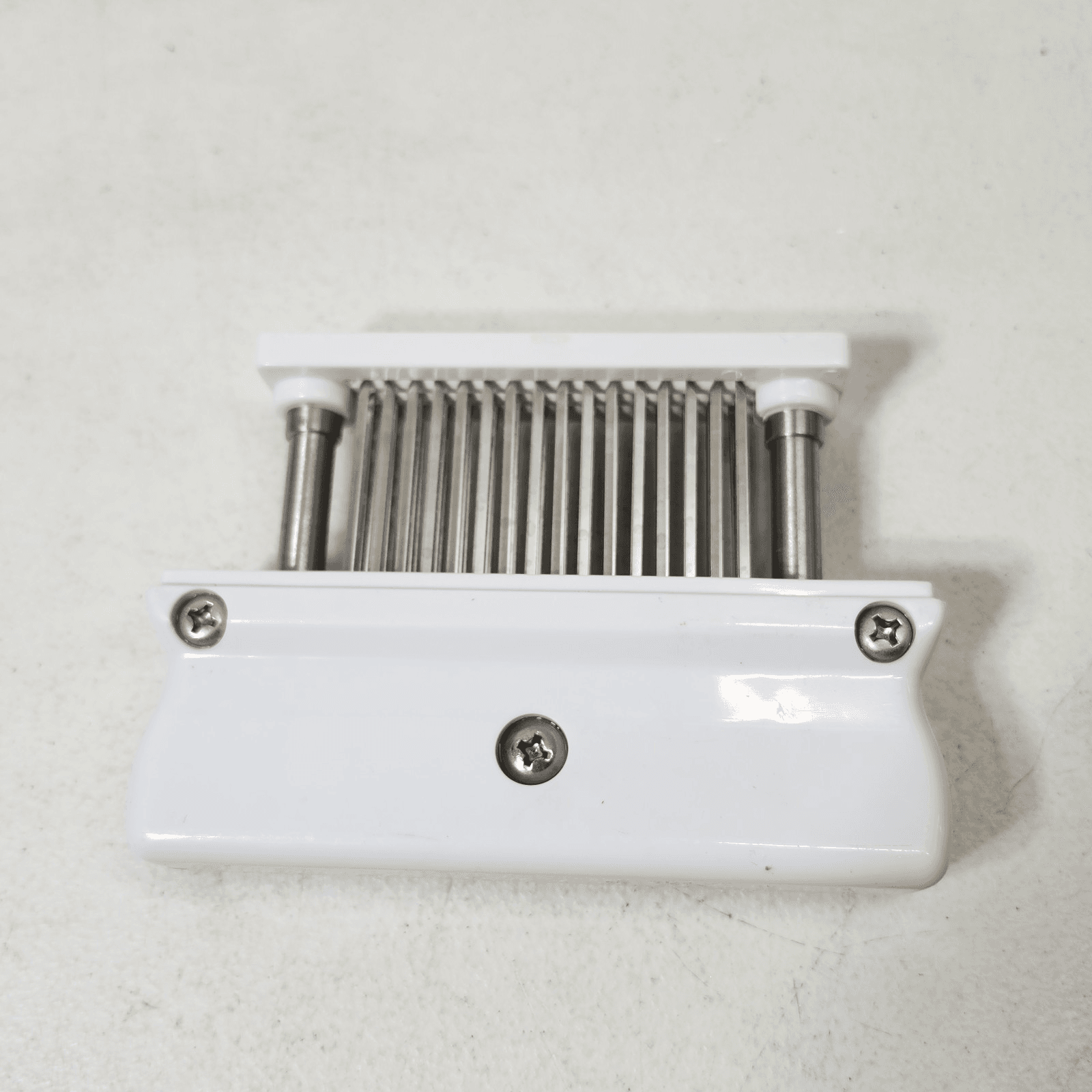 Deni Meat Tenderizer 48 Blades With Blade Cover White Kitchen Prep Tool - Thumbnail 4