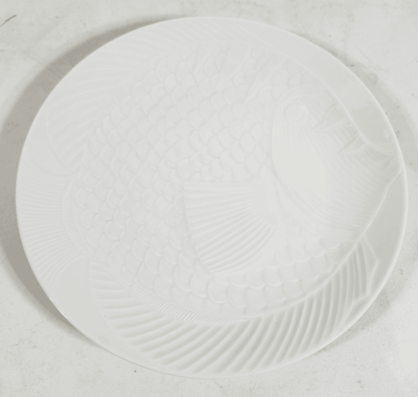 DANSK France Embossed Fish White Dinner Plate 9.25"