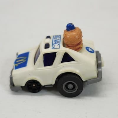 Vintage McDonalds BIG MAC Car w/ Mayor MC Cheese Police Pull Back Car ERTL 1984 - Thumbnail 5