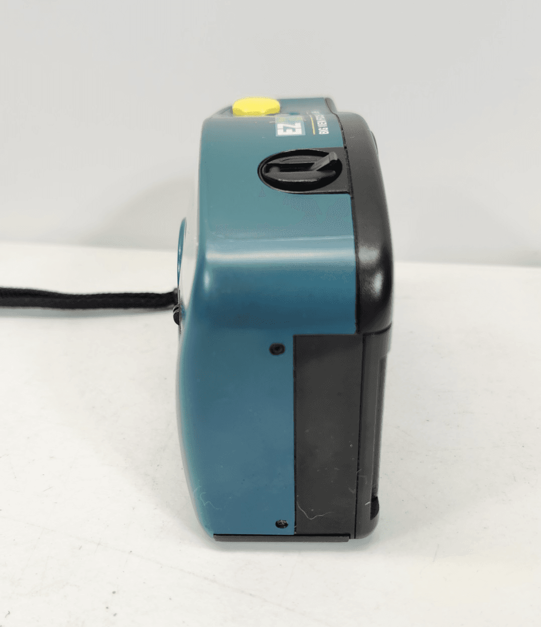 Vivitar EZ Point & Shoot Big View Film Camera Green 35MM - Thumbnail 3