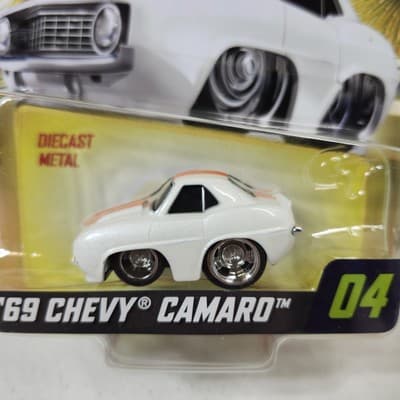 CarTuned '69 Chevy Camaro White Car Series 3 Toy Vehicle 1/64 MGA NEW - Thumbnail 2