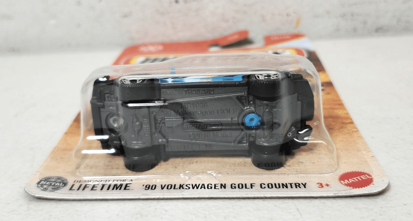 Matchbox '90 Volkswagen Golf Country Blue Car 1/64 Toy Vehicle Mattel NEW - Thumbnail 4