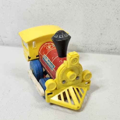 Vintage Fisher Price Train Engine Kids Toy Locomotive 1964 Toot-Toot - Thumbnail 4
