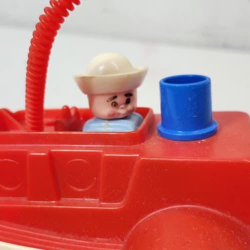 Pee Wee Tug Along Kids Toy Boat Vehicle Pull To Move Vintage 1972 - Thumbnail 3
