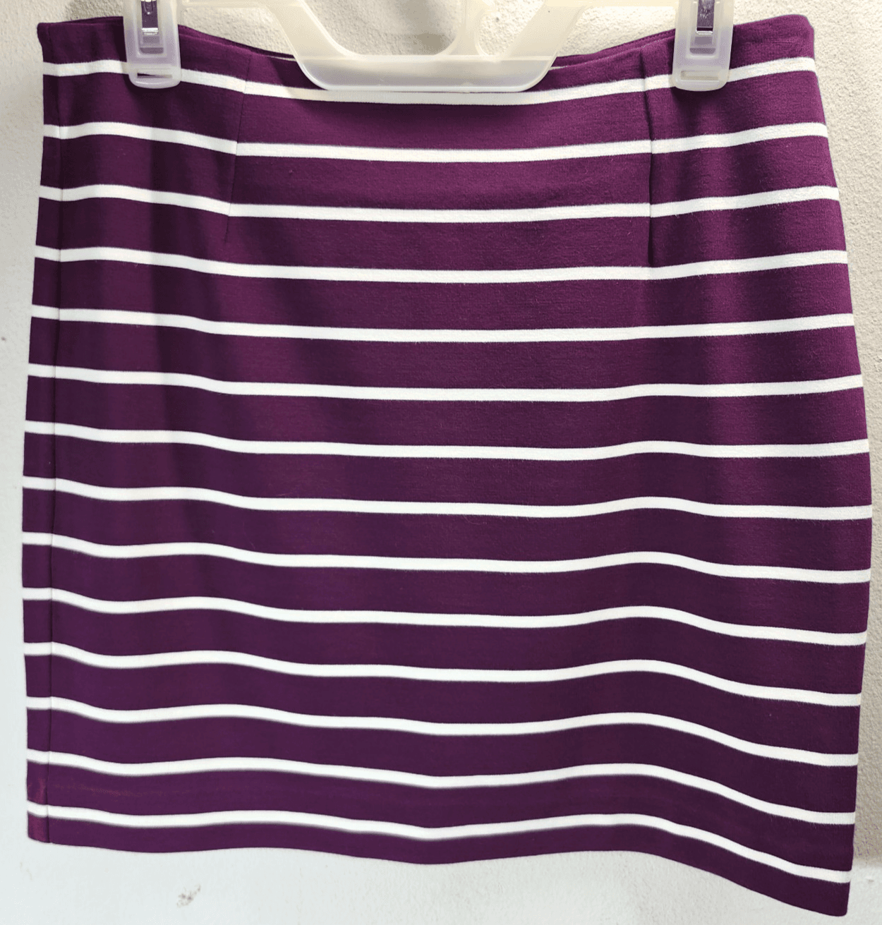 Banana Republic Skirt Women's 6 Purple Striped Stretch Straight Pencil NEW