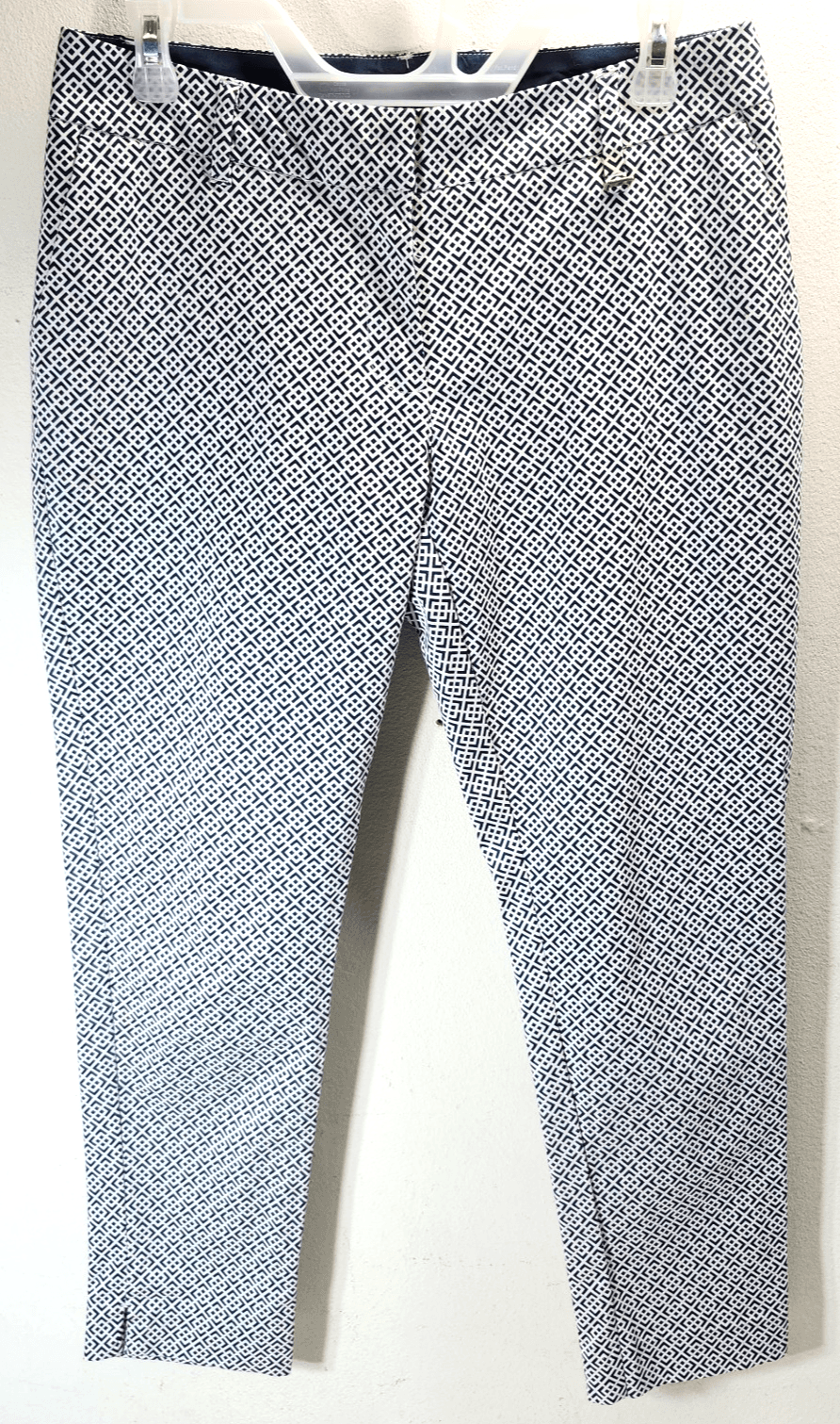 Nautica Women's Size 6 Cropped Pants Navy Blue White