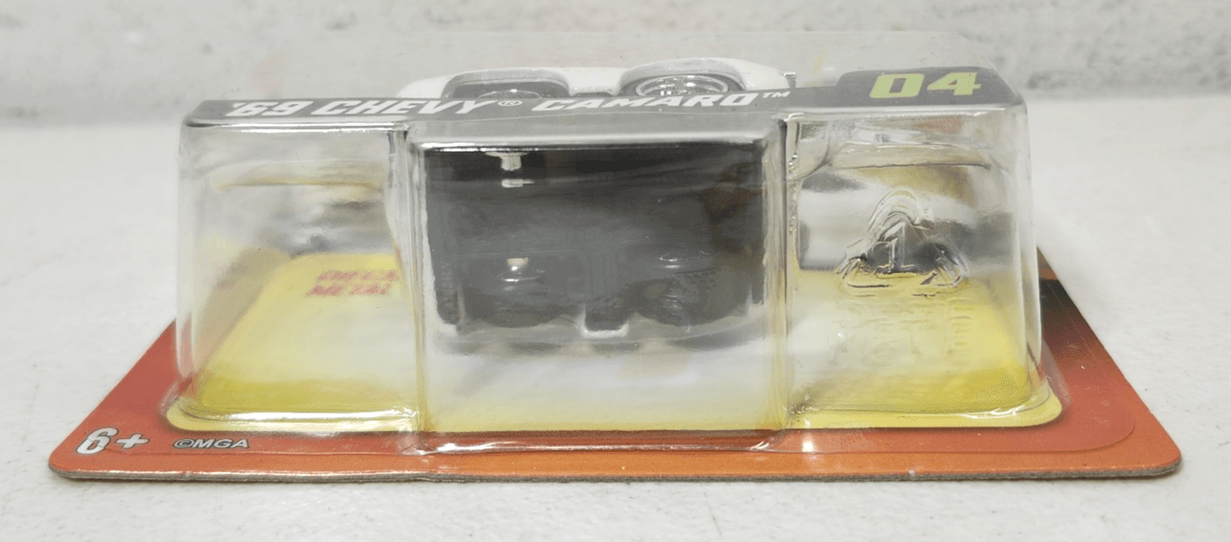 CarTuned '69 Chevy Camaro White Car Series 3 Toy Vehicle 1/64 MGA NEW - Thumbnail 4