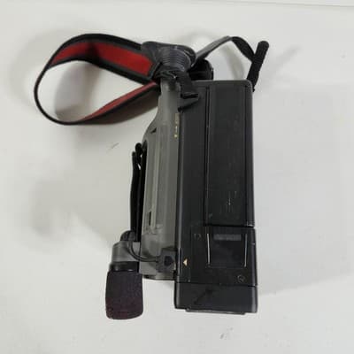 1985 Vintage Sony Video 8 Handycam CCD-M8u 8mm Video Camera Recorder UNTESTED - Thumbnail 5