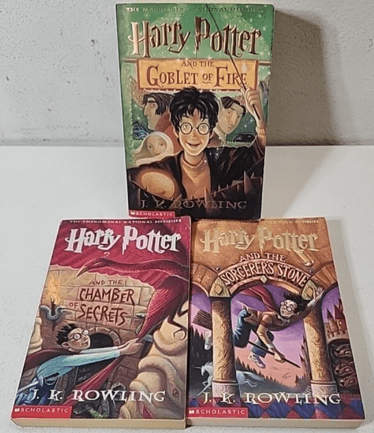 Harry Potter and the Chamber of Secrets by Rowling, J. K. Book Paperback Lot - Thumbnail 2