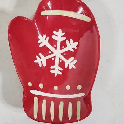 Hallmark Mittens Candy Snack Dish Set With Utensils - Thumbnail 7