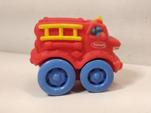 Playskool Chuck & Friends Fire Truck Car Kids Toy 2004 - Thumbnail 3