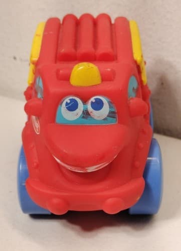 Playskool Chuck & Friends Fire Truck Car Kids Toy 2004 - Thumbnail 2
