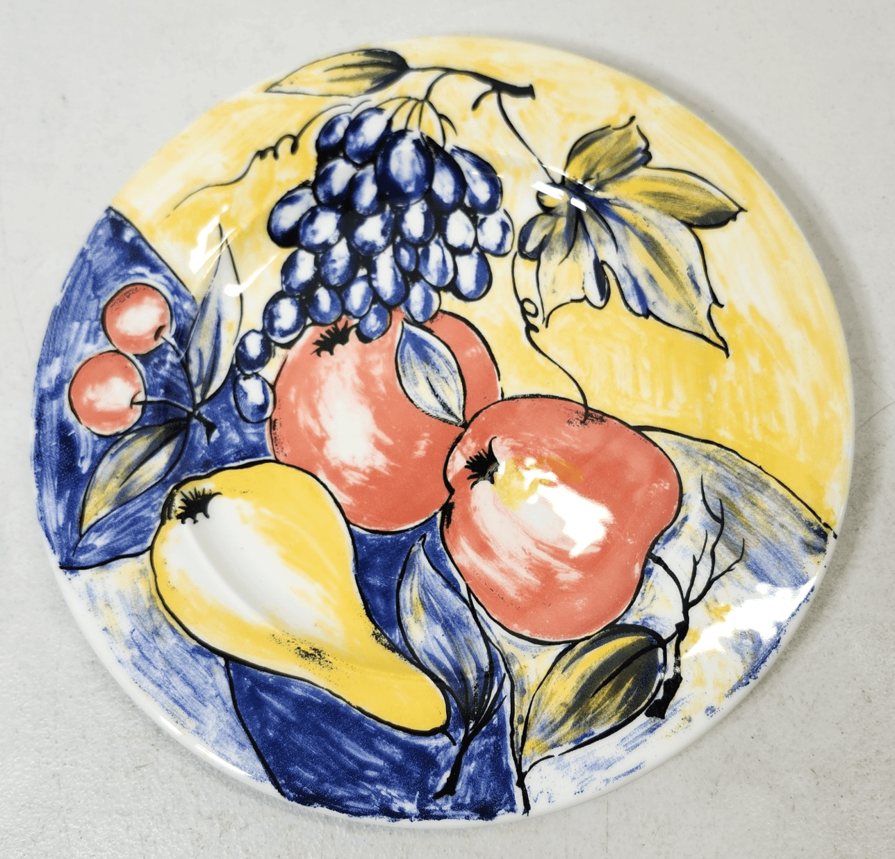 Pier 1 Dinner Plate Made In Italy Handpainted Fruit 10.5"