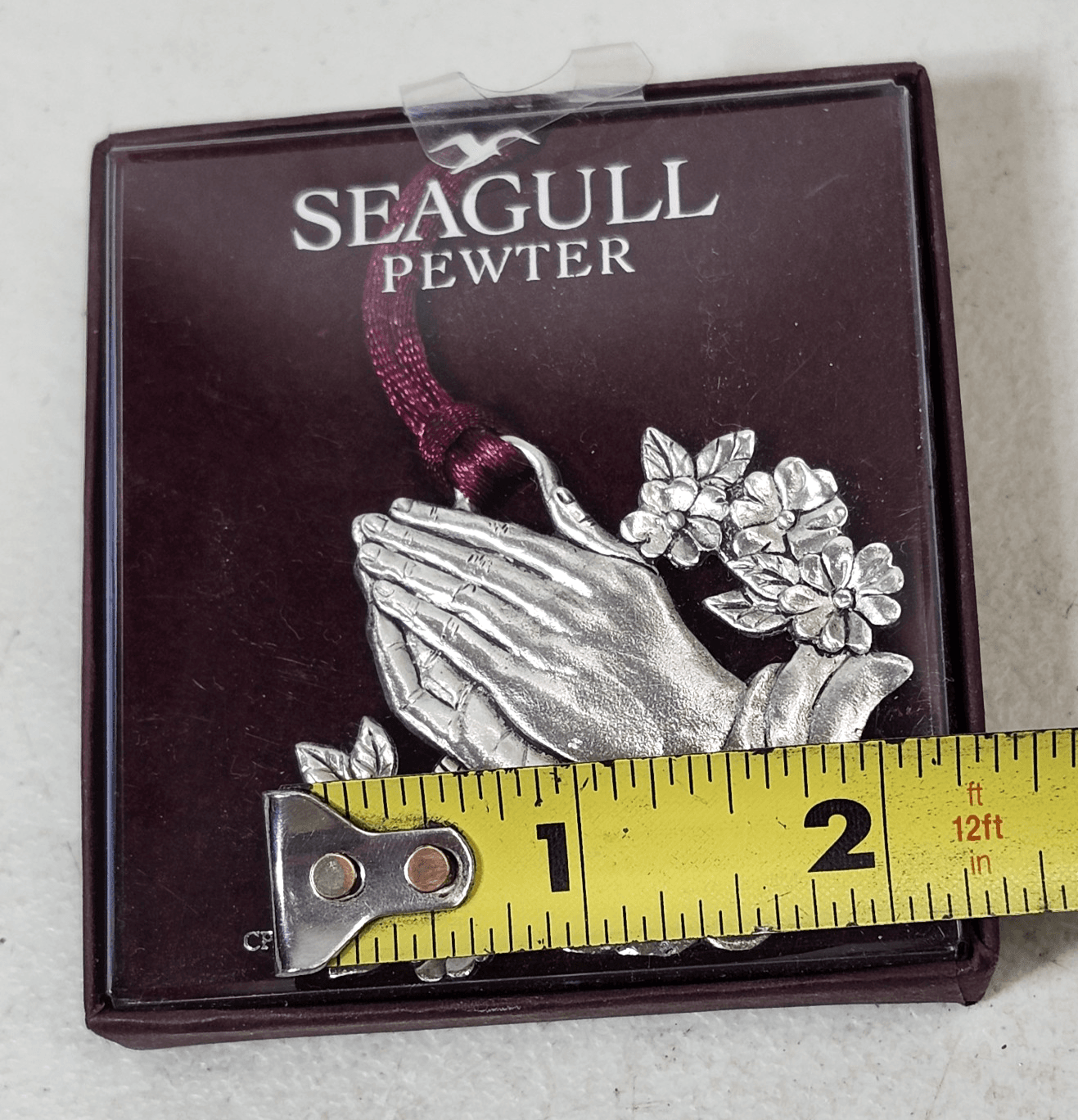 Vintage Seagull Pewter Praying Hands Ornament w/ Box - Thumbnail 3
