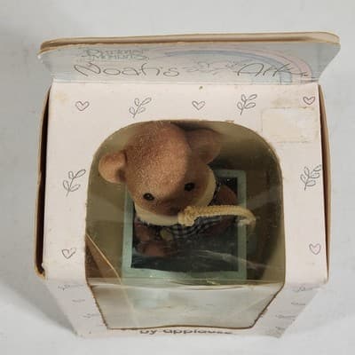 Applause Noah’s Ark Barney Flocked Brown Bear In Blue Wooden Cart - Thumbnail 5