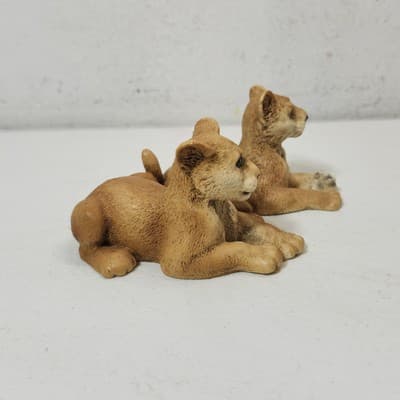 Castagna Italy Lion Cubs Sculpture Figurine Resin Home Decor 1988 W/ Box - Thumbnail 10
