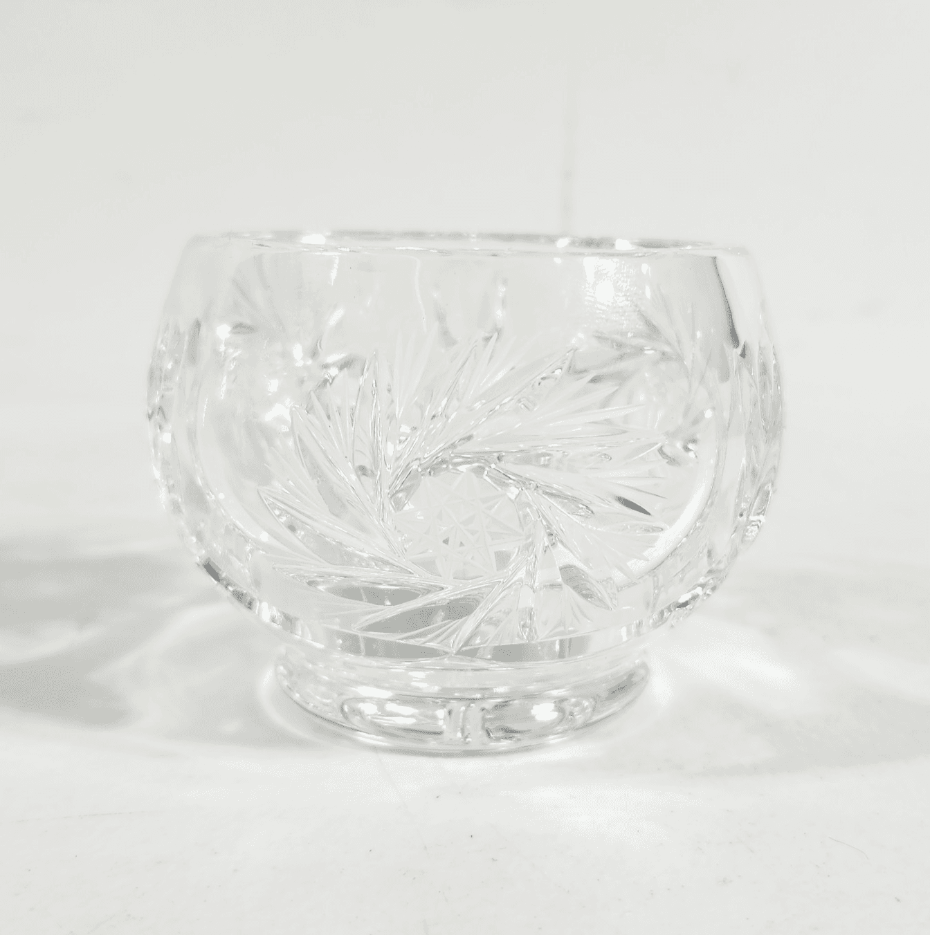 VTG European Globe Bowl Pinwheels 8-Pt Stars Cut Crystal 3"