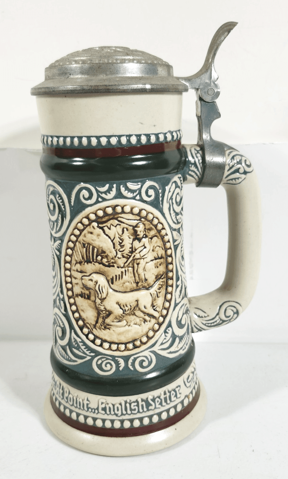 Vintage Avon Beer Stein Handcrafted in Brazil 1978 Collectable Hunting Dog