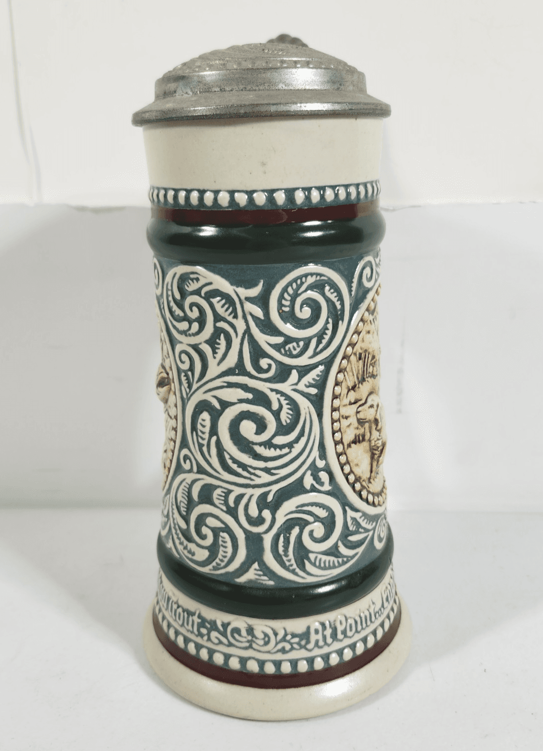 Vintage Avon Beer Stein Handcrafted in Brazil 1978 Collectable Hunting Dog - Thumbnail 3