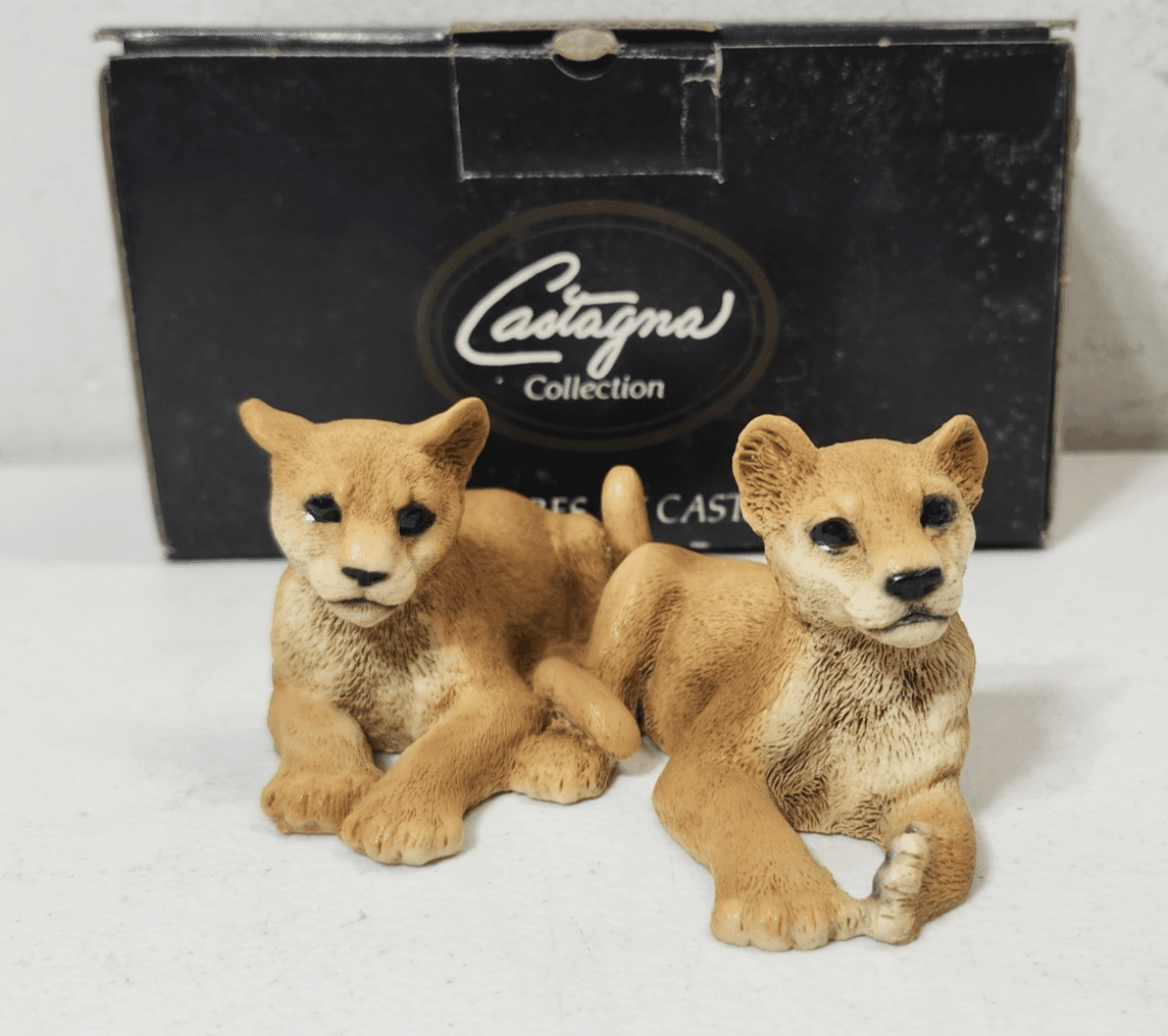 Castagna Italy Lion Cubs Sculpture Figurine Resin Home Decor 1988 W/ Box - Thumbnail 2