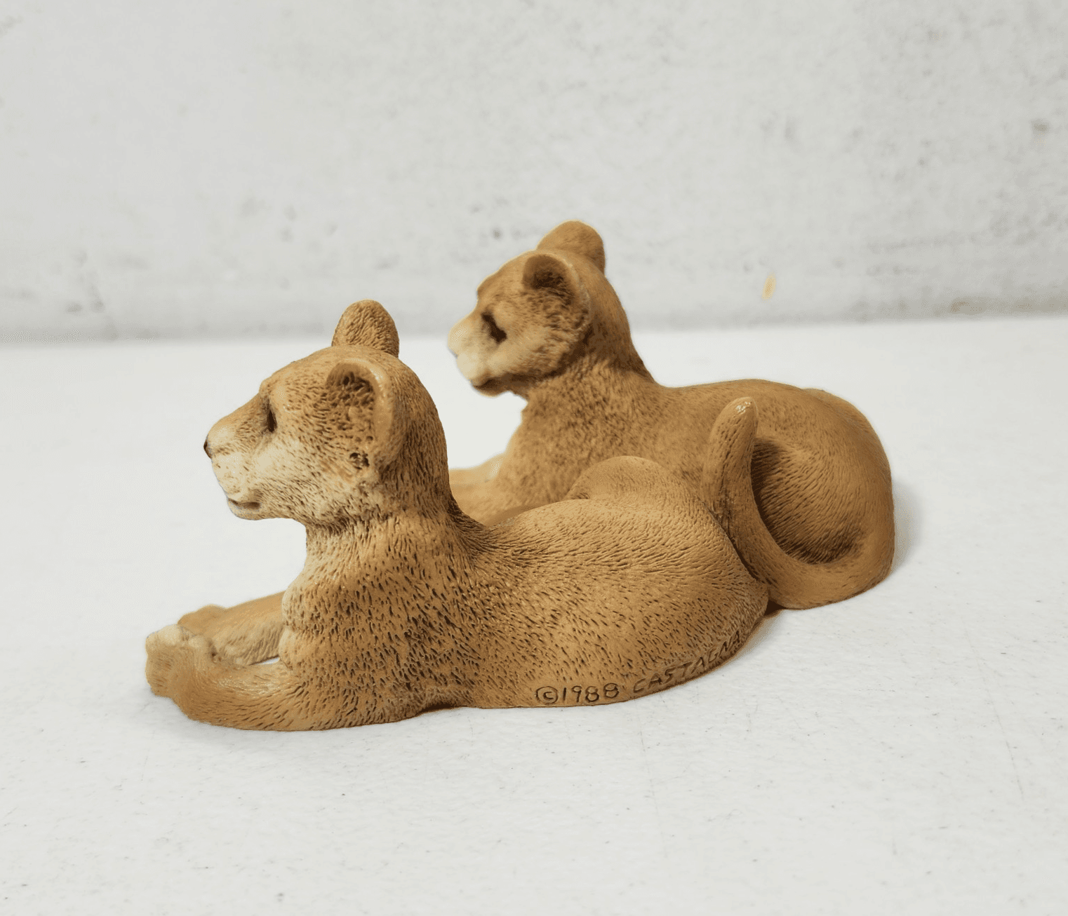 Castagna Italy Lion Cubs Sculpture Figurine Resin Home Decor 1988 W/ Box - Thumbnail 7