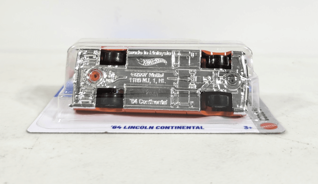 Hot Wheels '64 Lincoln Continental Cool Classics Orange Car 1/64 Toy Vehicle NEW - Thumbnail 4