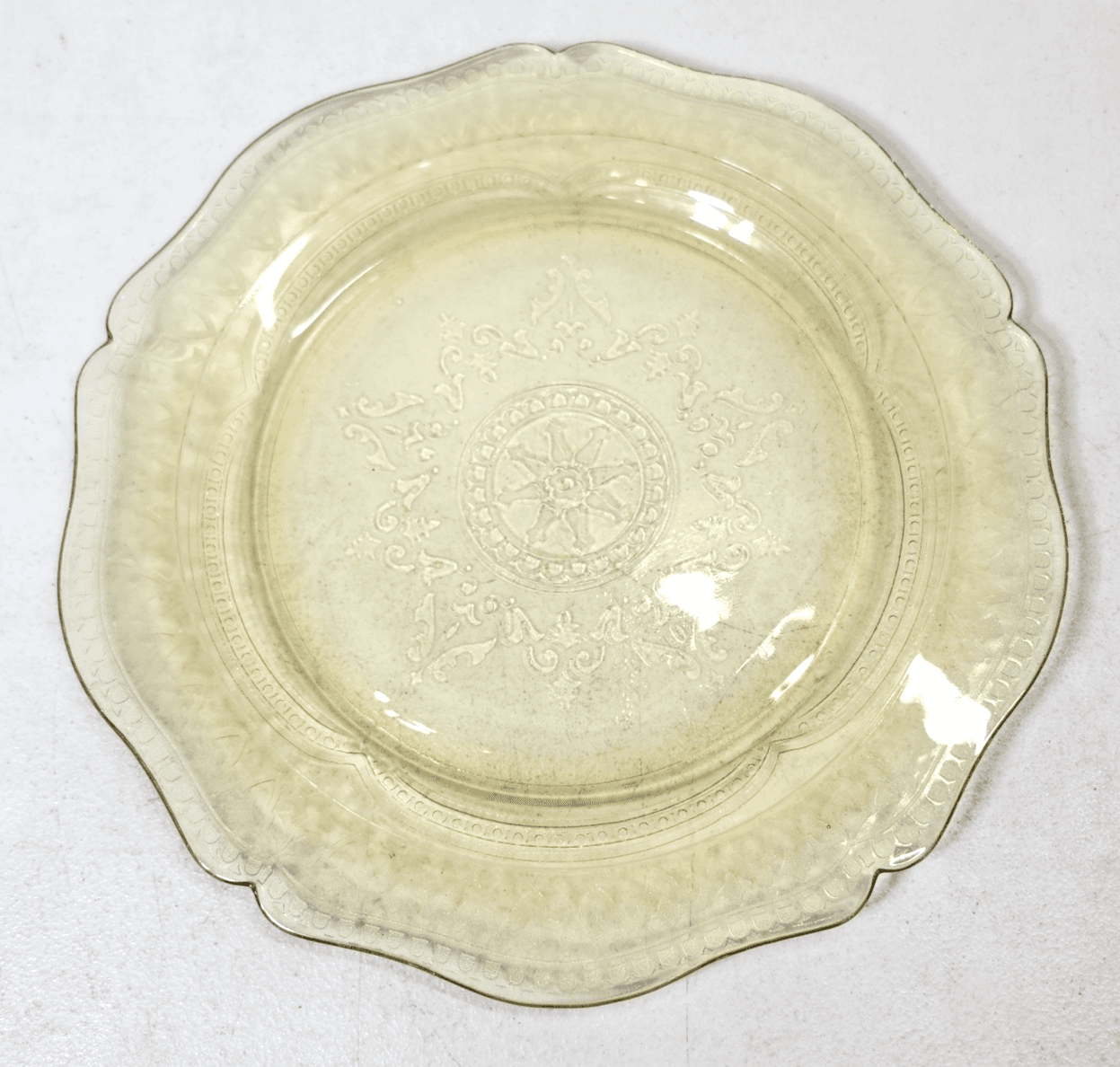 Federal Amber Patrician Spoke Dinner Plate 10.75" Depression Glass - Thumbnail 2