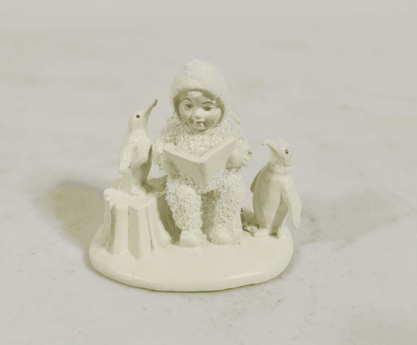 Snowbabies Miniatures “Read Me A Story" Handpainted Pewter Figurine 7622-8 - Thumbnail 2