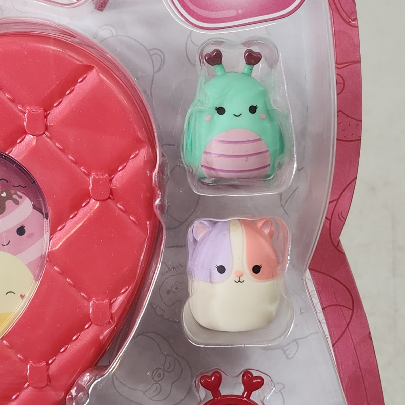Squishmallow Squish-a-Longs Kids Toy 8 Piece Red Series 2 NEW - Thumbnail 3