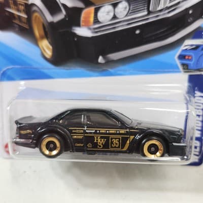 2025 Hot Wheels BMW 635 CSi Wild Widebody Black Car 1/64 Toy Vehicle NEW - Thumbnail 2